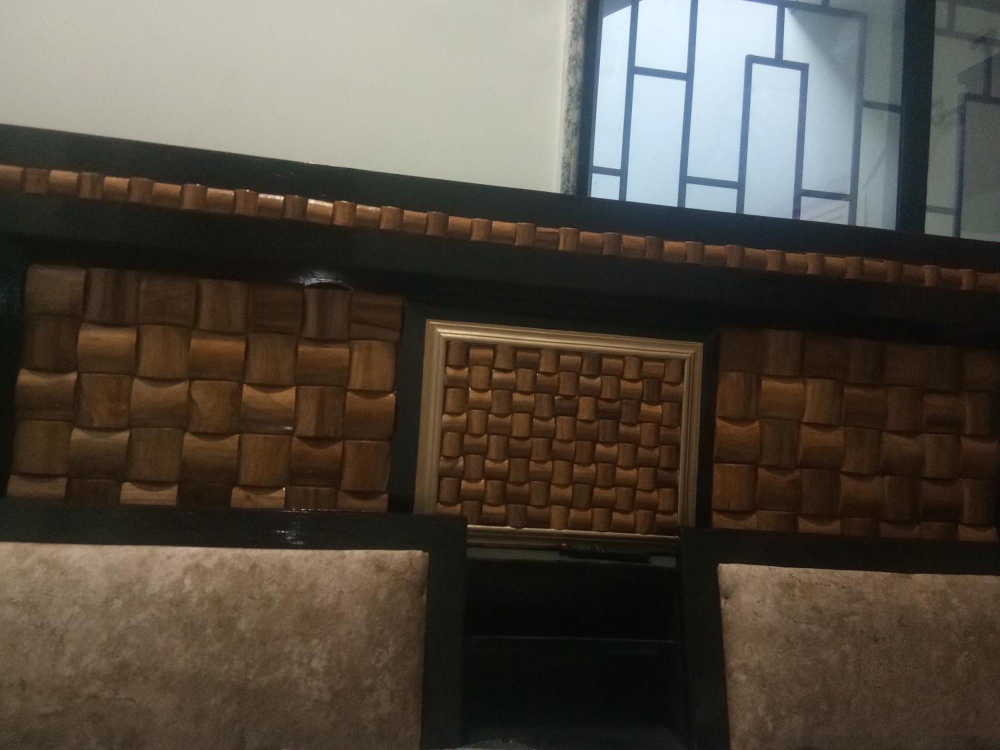Aditya Paradise Aka Mountain Home Aka Avk Inn Tundla المظهر الخارجي الصورة